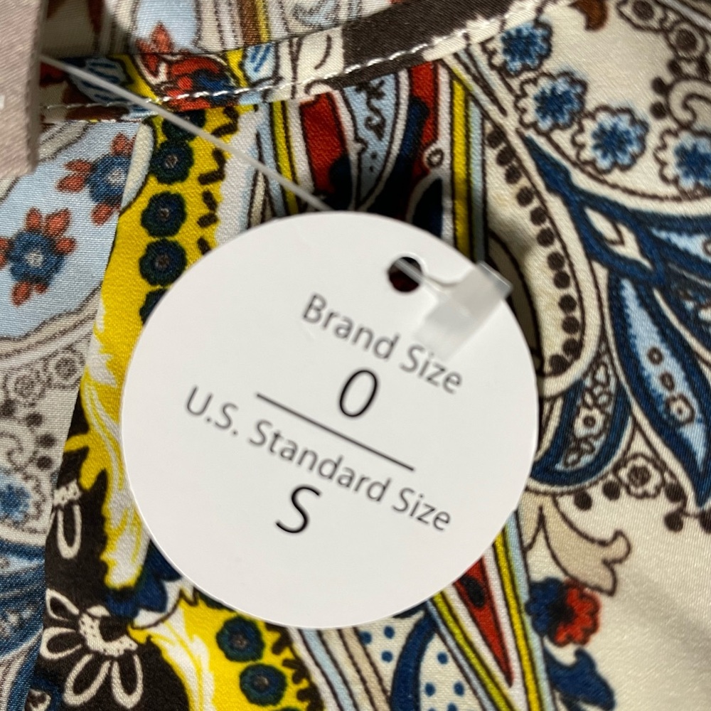 NWT Chico’s Paisley Keyhole Pullover Tunic - Picture 8 of 10